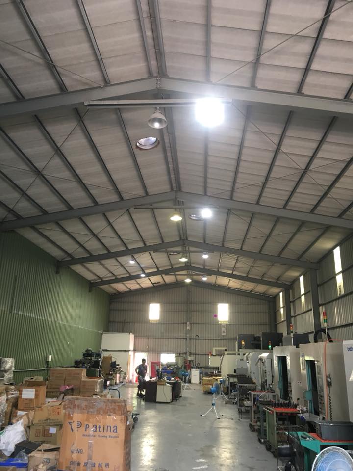 廠房安裝120瓦LED天井燈工程