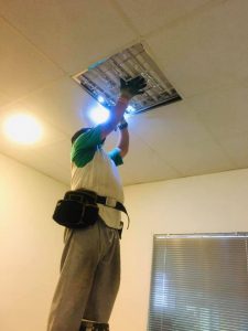 LED飛利浦4管輕鋼架燈具