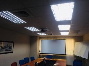 LED工事燈