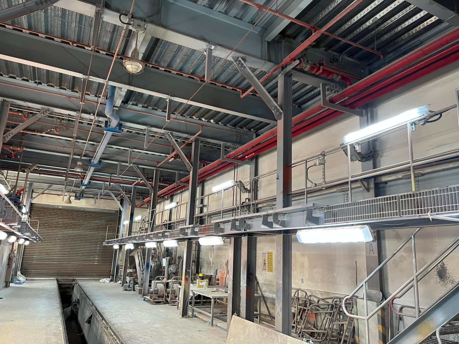安裝LED工作燈及設置電箱 | LED燈,LED燈具,LED照明工程: 台鈺照明有限公司