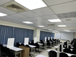 LED平板燈安裝,LED平板燈,LED燈具安裝,教室LED平板燈